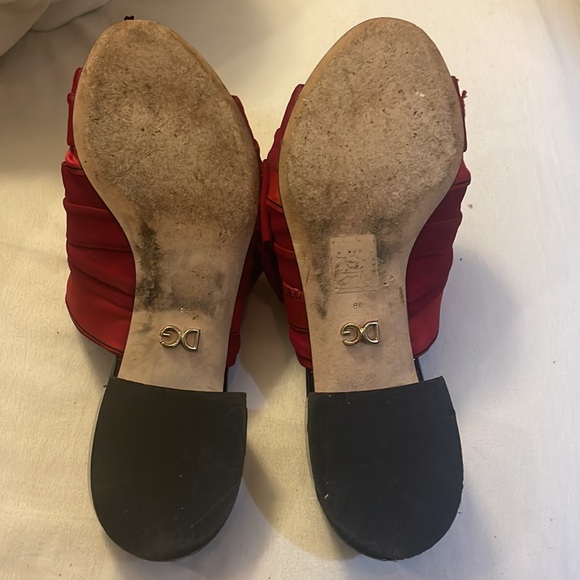 Dolce & Gabbana Burgundy Fabric Crystal Embellished Bow Slide Sandals - Picture 8 of 8